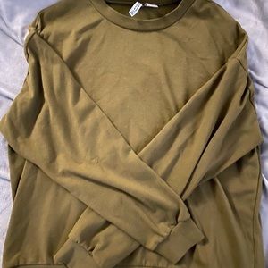 Green Pull Over